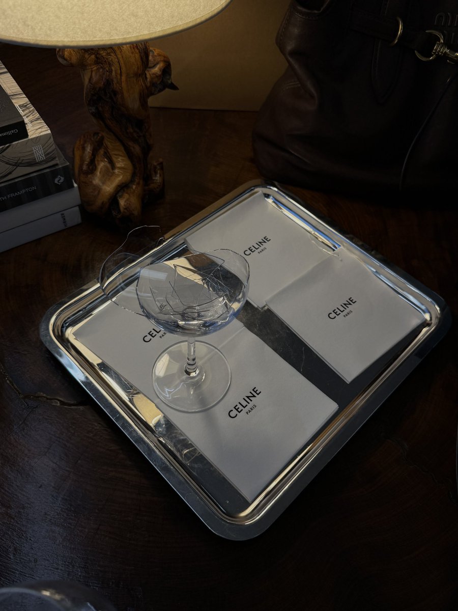 tthomastc's tweet image. cant move on :(( #tthomastc