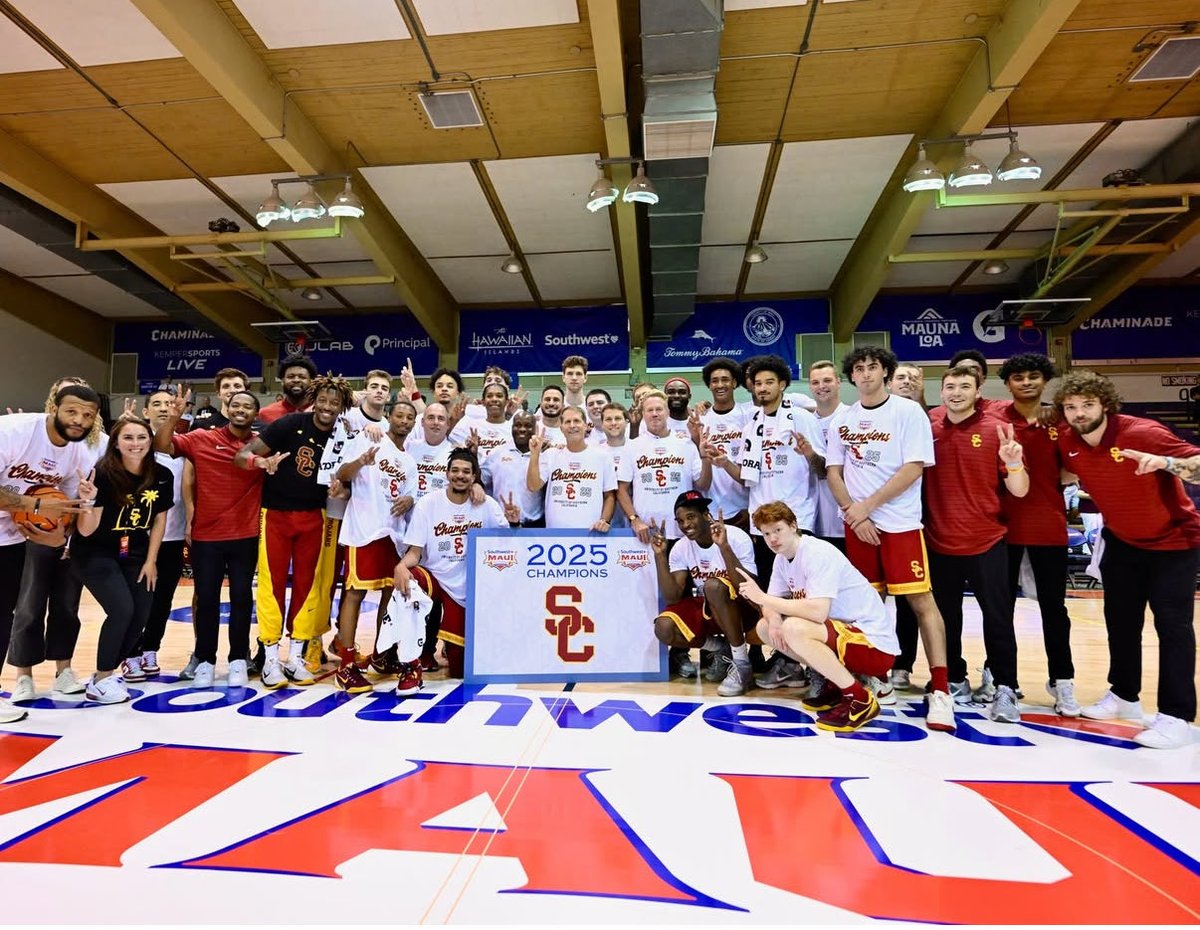 echildscbb's tweet image. The Maui Invitational was once again the best tournament of feast week. 

Storylines:

*Seton Hall upsets 23. NC State opening round
 
*Maurice Odom scores 36 to upset Texas in the final seconds

*Chad Baker-Mazara (USC) becomes the first player ever to win back to back Maui inv