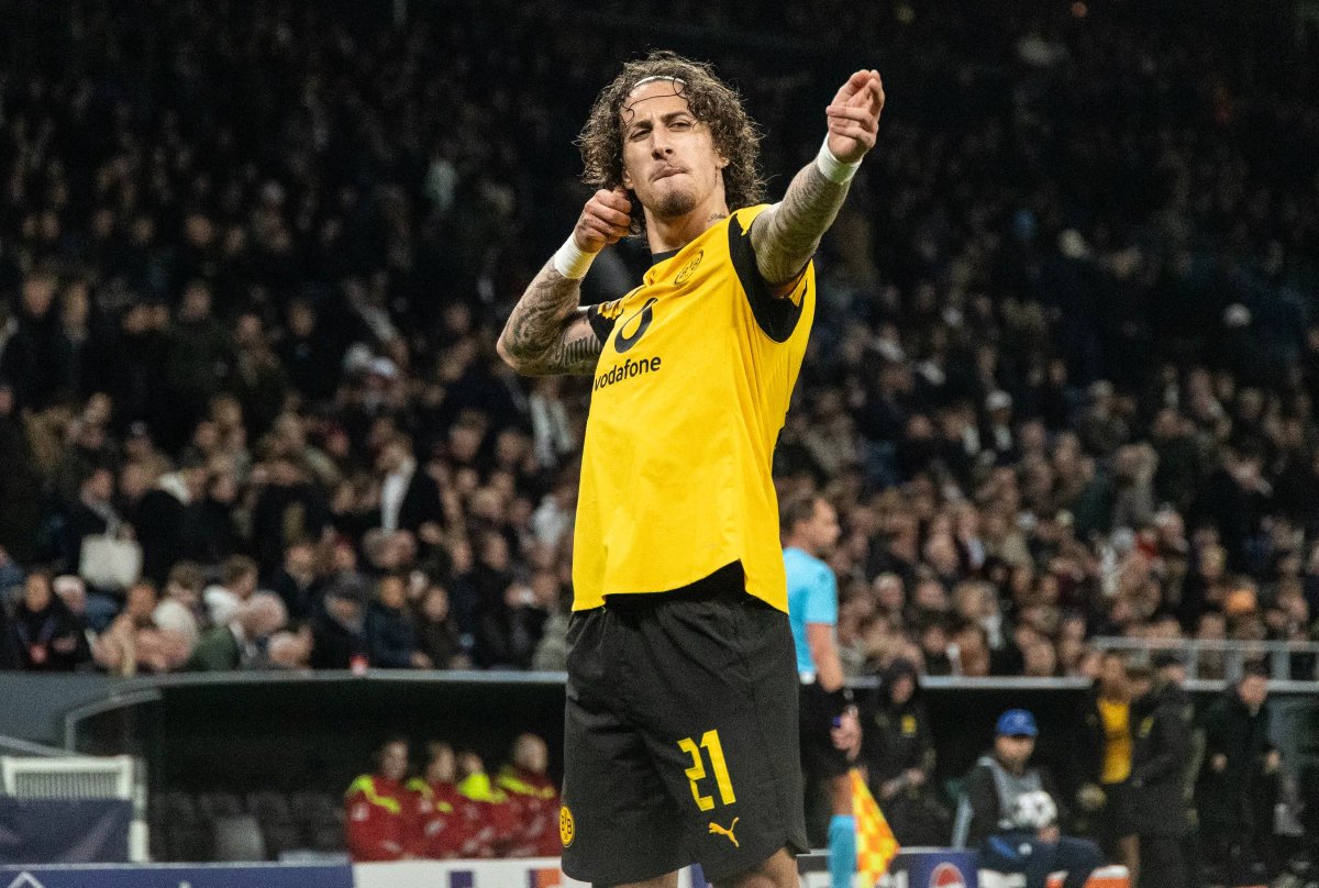 Ekremkonur's tweet image. 🚨🆕 #BorussiaDortmund 🇵🇹 
Sevilla want to sign Borussia Dortmund striker Fábio Silva  on loan this January!

💰 Sevilla expect Dortmund to cover part of his wages; high salary and competition complicate the deal.

👀 Other clubs are also monitoring the Portuguese forward.