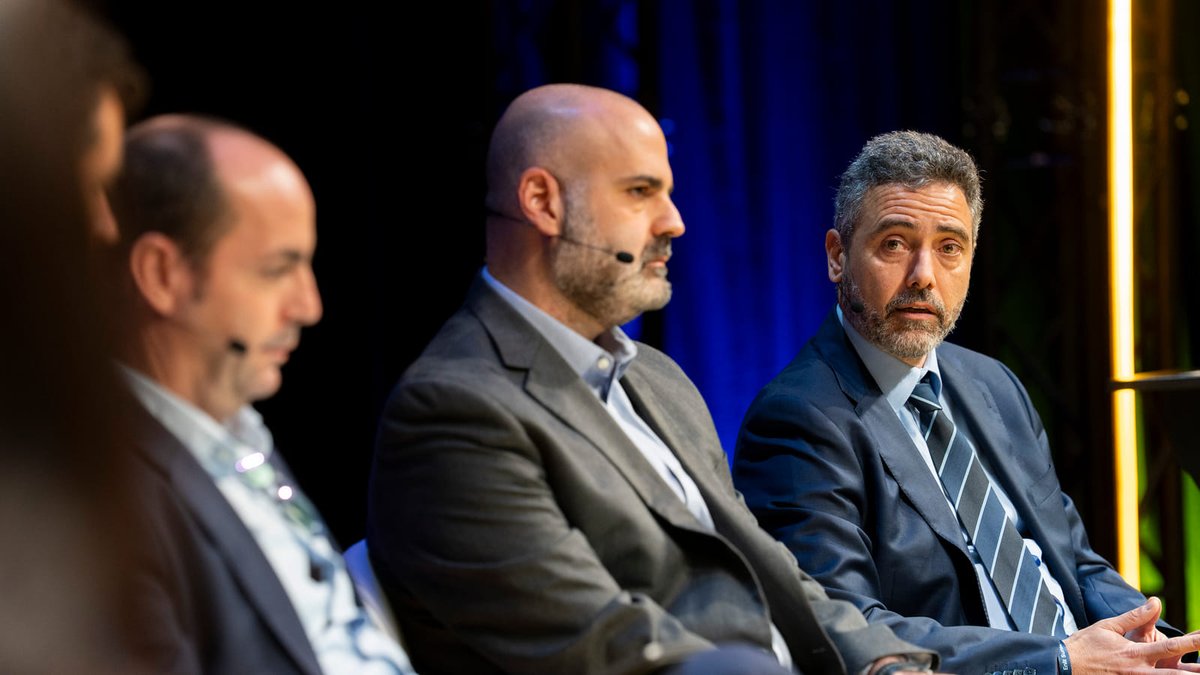 At <a href="/Enlit_Europe/">Enlit Europe</a>, panelists made it clear that, if the EU wants to be competitive industrially, it must accelerate the modernisation and digitalisation of its energy system. 

Read more: ow.ly/Ur3p50Xyw54

#EnlitEurope #EU #digitalisation