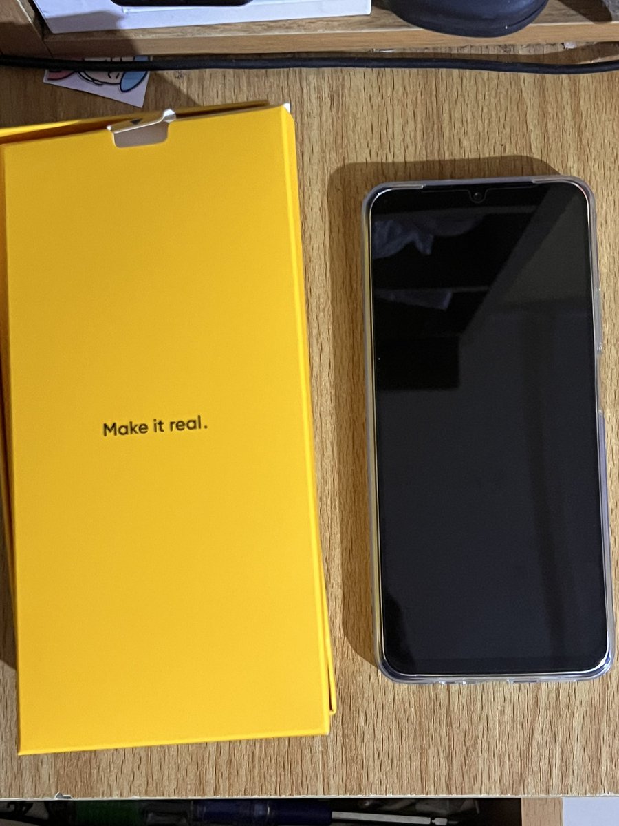 Gm and Happy Thursday

Was feeling bored yesterday so I decided to surprise my mom with a new phone 

Family always comes first for me ❤️

Have an amazing day ahead