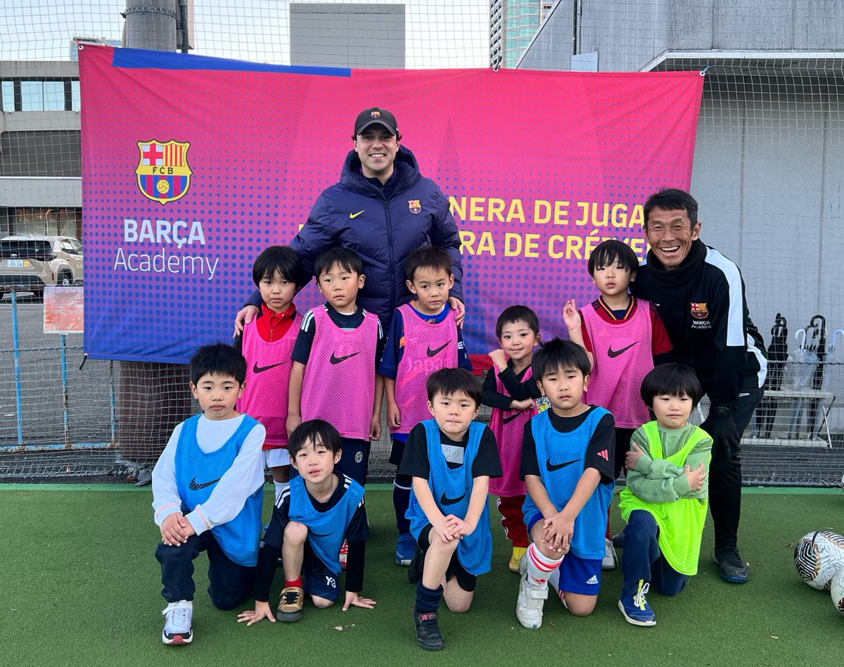 BarcaacademyYOK's tweet photo. 2025.11.26 | ONE DAY CLASS ⚽️ 
U6 &amp; U7

📍 Yoyogi Futsal Stadium (Shibuya, Tokyo).

¡Gracias y bien jugado! 💙❤️ https://t.co/6Fp3ufcCWI