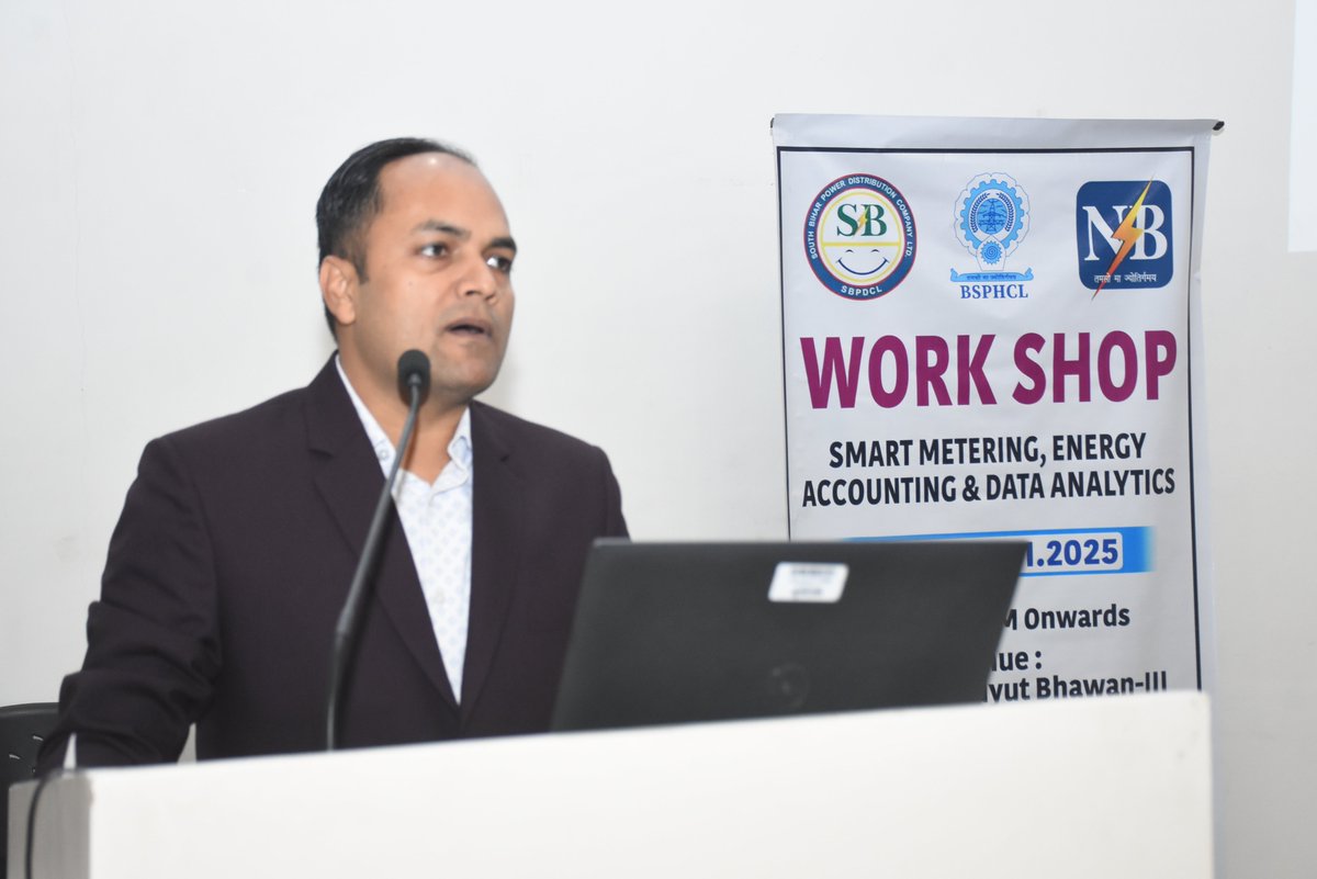 BiharEnergy's tweet image. NBPDCL–SBPDCL द्वारा संयुक्त रूप से आयोजित इस कार्यशाला में Field Officers, O&amp;amp;M, Revenue, STF (Energy Theft), Smart Metering Cells, AMISPs की सक्रिय सहभागिता रही । (2/2)
#BSPHCL #SmartMetering #DigitalDISCOM #PoweringBihar
@SEVA_NBPDCL @SEVA_SBPDCL @EnergyBihar