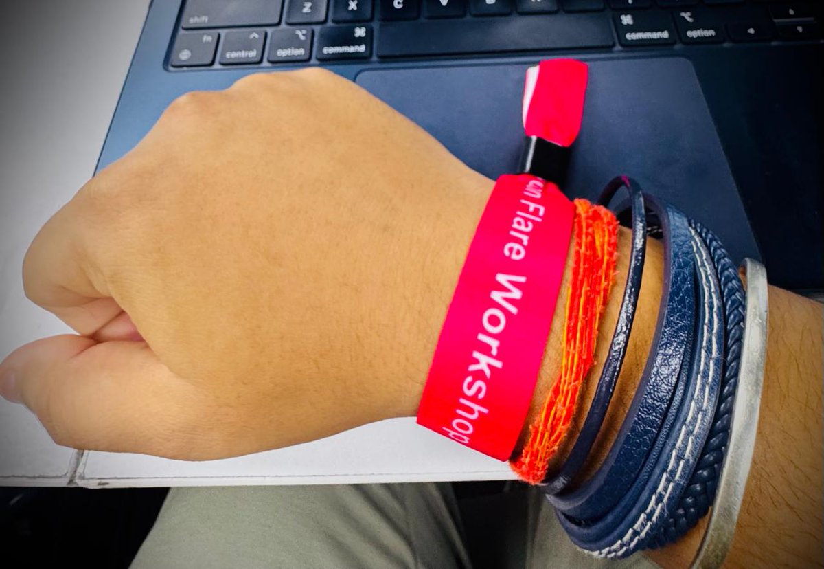 ShivaanshP0610's tweet image. 🚀 Flare Workshop Takeaway
A thread 🧵😅

Went in thinking: “Another blockchain = number goes up.”

Came out, realising Flare is bending blockchain physics.

Shoutout @riseinweb3  &amp;amp;  @FlareDevHub!
#Flare #Web3Dev #Interoperability