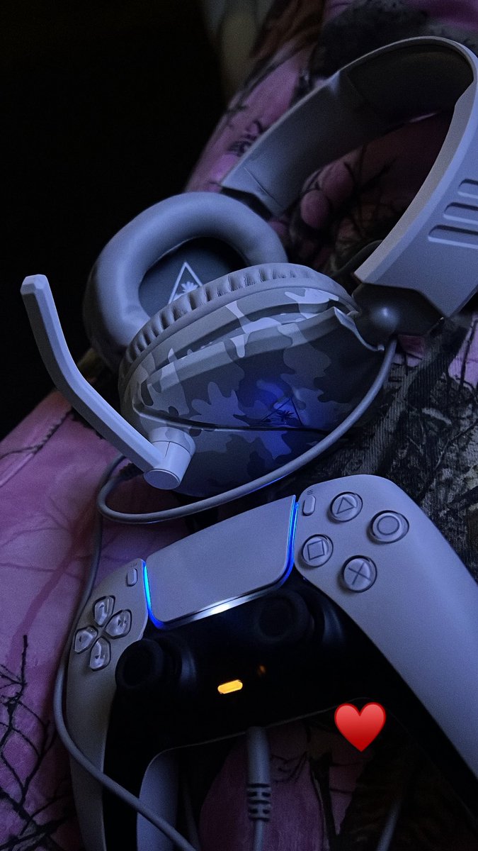 sinrvq's tweet image. 🫶🏽