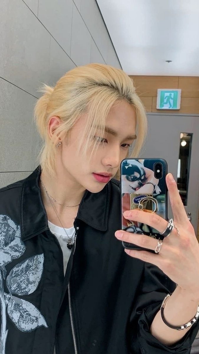 partideath's tweet photo. interaction call!
i really need some friends and moots ^^ #krp https://t.co/oU5Mvo0HG2