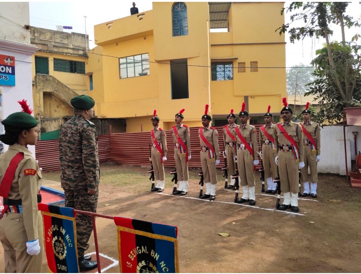 nccwbskm's tweet image. Proud Visit of Group Cdr, Burdwan Group to 15 Bengal Bn NCC (Suri)

Group Cdr, Burdwan Group visited 15 Bengal Bn NCC at Suri on 24-25 Nov 2025. He highly appreciated the unit’s impactful #NCC training and meaningful #SocialService &amp;amp; #CommunityDevelopment initiatives in the…