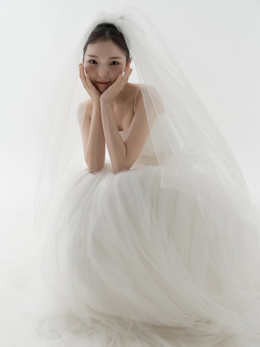 Park Jinjoo akan menikah pada 30 November 2025