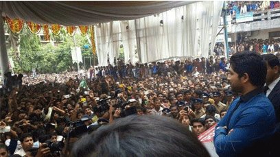 BoyBunny38383's tweet image. Appatiki fanbase ante ento kuda telidhu konni heroes ki 🤣🤣