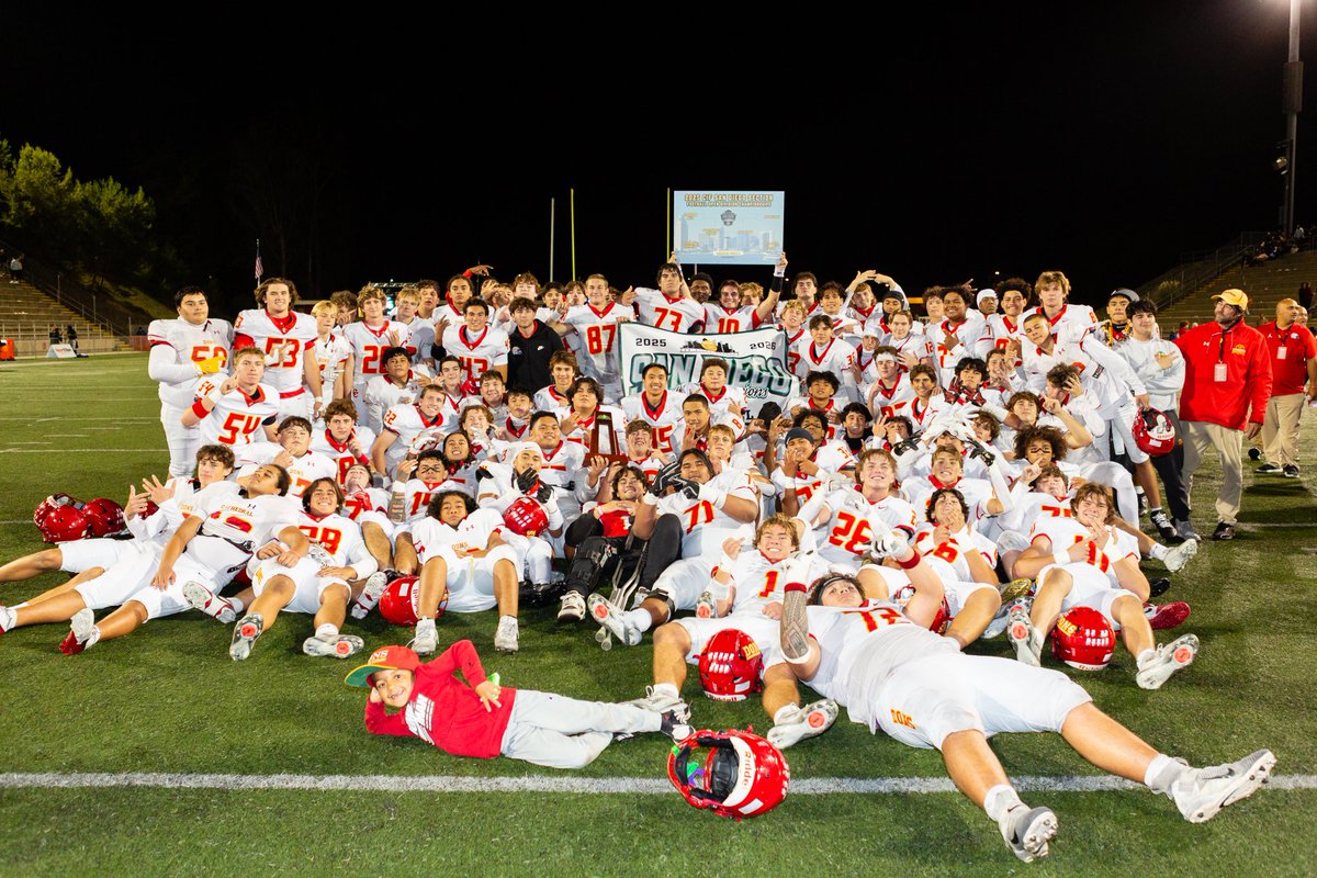 San Diego CIF Open Division Champs!

We were victorious over Carlsbad after an EPIC comeback in the 4th quarter.

<a href="/AnthonyBibaeff_/">Anthony Bibaeff || Class of 2026</a> <a href="/MittenChad/">Chad Mitten</a>    Check me out.

#football #cif #sandiego #rolldons #Lineman #bestindaygo #runleft #champs #72 #bibaeff #2026