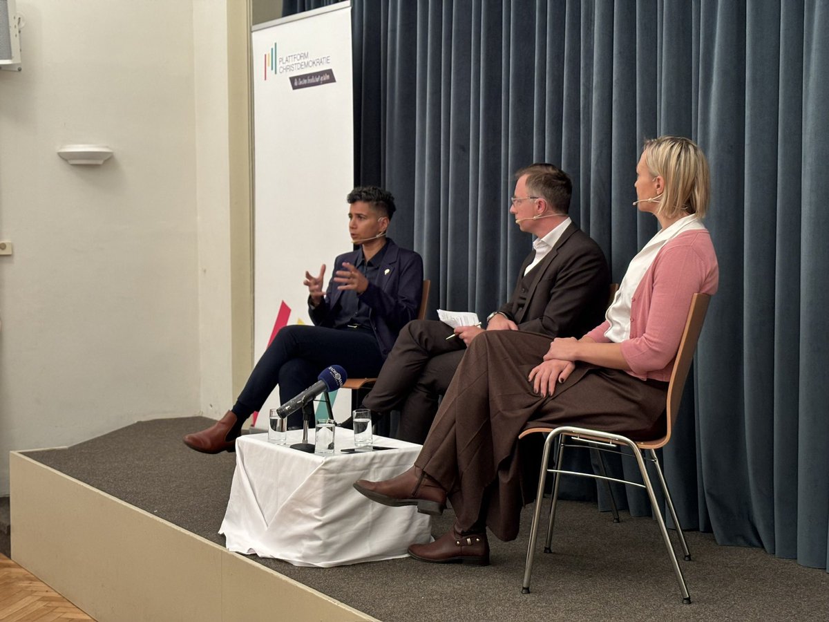 Common ground and reasoned debate is possible, even across very different worldviews. I was glad to speak with a Christian-democratic platform about the impact of gender identity on women’s rights and encourage them to step into this debate.

Article (in German) linked below ⬇️