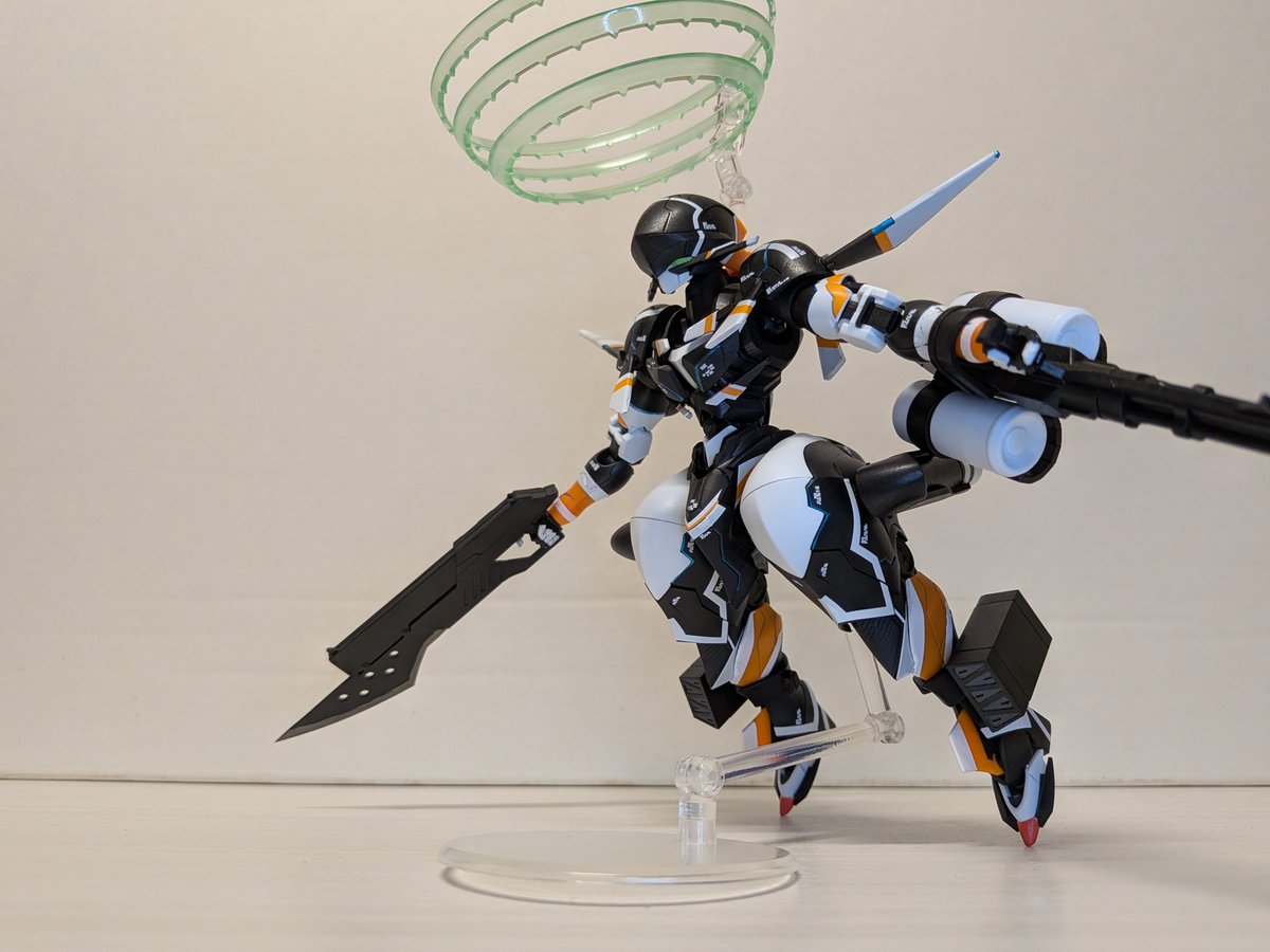 koshinuke41's tweet image. 「くたばれ！ブリキ野郎！」
チェインバー完成しました

ラストバトルのチェインバーの判断が大好きすぎます
AIの進化が凄まじい昨今
あのような素敵な回答が出せるAIが生み出されればいいですね

#MODEROID