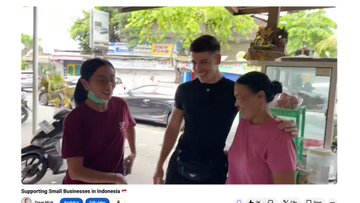 Dark-themed YouTube Studio dashboard screenshot showing the channel profile picture of a smiling young man in black attire, channel name 'Dave Nick', and subscriber count of 1,000,007, with navigation icons like bell and plus.