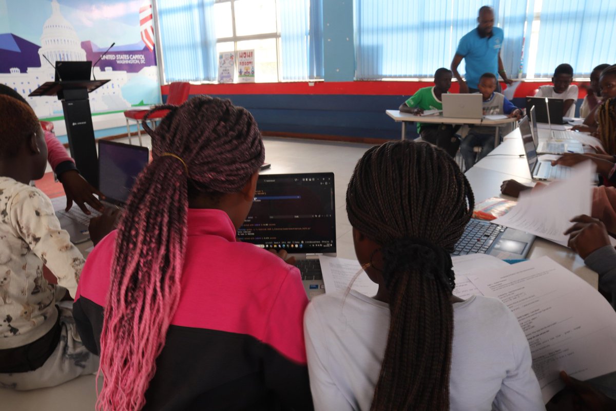 tinkacode's tweet image. Another Wednesday another @CodeClub event at the Nakuru National Library.  We are happy to see girls join the program too, we are truly building an inclusive community of young creators. Join us every Wednesday