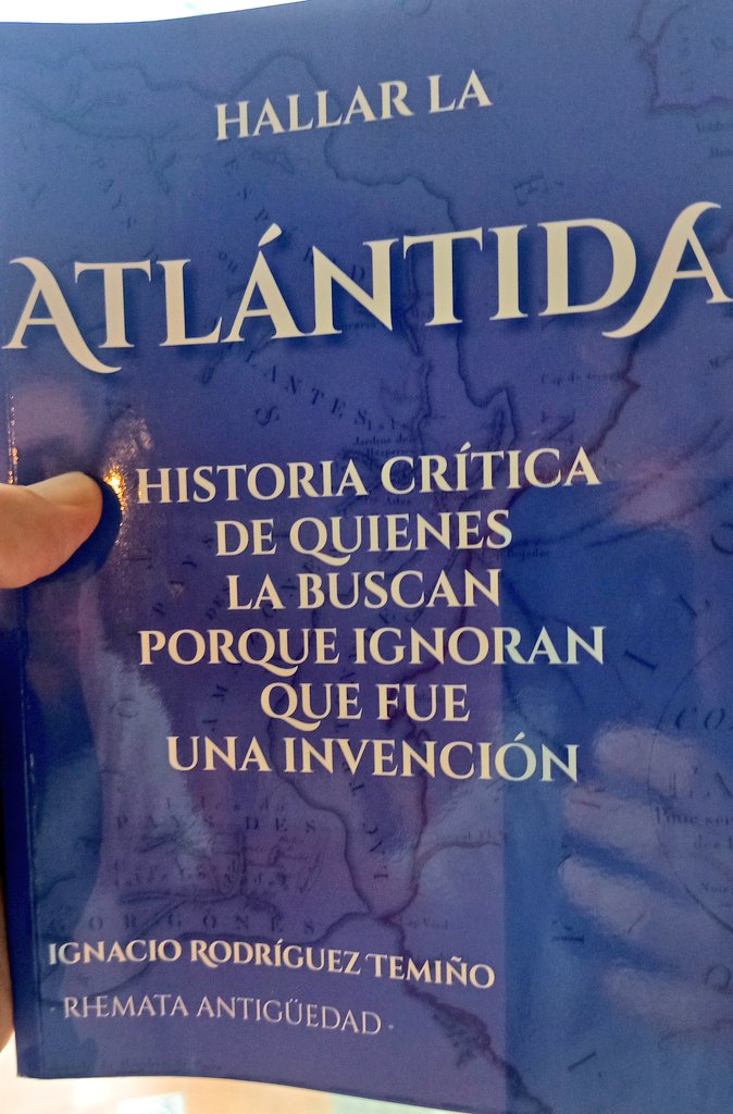 El domingo en #Cuadernosdearqueología hablaremos de esta refutación de la Atlántida, obra de Ignacio Rodríguez Temiño. El fantasma de la pseudoarqueología nos sobrevuela. Con <a href="/MariloMaldonado/">Mariló Maldonado Lasso de la Vega</a> y el resto de tertulianos de #TertuliaLaVersalita A las 10:30 h en <a href="/CanalSurRadio/">Canal Sur Radio</a>