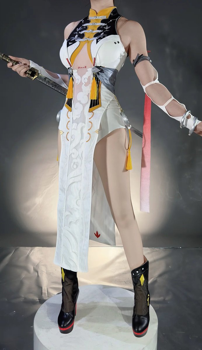 緊急告知 Monenjoy『＃ゼンゼロ』＃葉瞬光 ＃コスプレ衣装のモデル着用