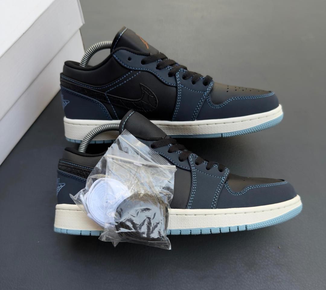 X_gee9's tweet image. 𝐎𝐑𝐈𝐆𝐈𝐍𝐀𝐋𝐋𝐘  𝐍𝐄𝐖 SHORT NECK NIKE🔥

𝐒𝐈𝐙E : 39,40,𝟒𝟏,𝟒𝟐,𝟒𝟑,𝟒𝟒,𝟒𝟓,✅

𝐁𝐑𝐀𝐍𝐃: NIKE🔥☑️

𝐏𝐑𝐈𝐂𝐄 : 65,000/=Jumla☑️

*NB* : QUALITY 1st🔥🪡