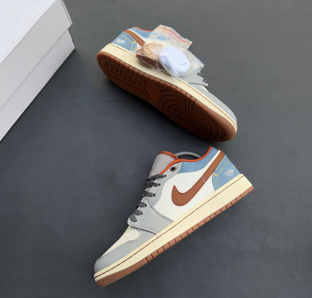 X_gee9's tweet image. 𝐎𝐑𝐈𝐆𝐈𝐍𝐀𝐋𝐋𝐘  𝐍𝐄𝐖 SHORT NECK NIKE🔥

𝐒𝐈𝐙E : 39,40,𝟒𝟏,𝟒𝟐,𝟒𝟑,𝟒𝟒,𝟒𝟓,✅

𝐁𝐑𝐀𝐍𝐃: NIKE🔥☑️

𝐏𝐑𝐈𝐂𝐄 : 65,000/=Jumla☑️

*NB* : QUALITY 1st🔥🪡