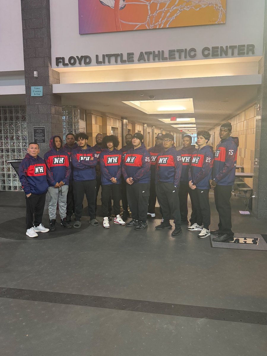 Raff1575's tweet image. 2025 Elm City Bowl Luncheon!  
Captains &amp;amp; Coaches from each team gather before the 40th annual Elm City Bowl at Marone/Barbarito complex  on Thanksgiving morning - 
1030am kickoff.   
#cthsfb #SCC #Gametime