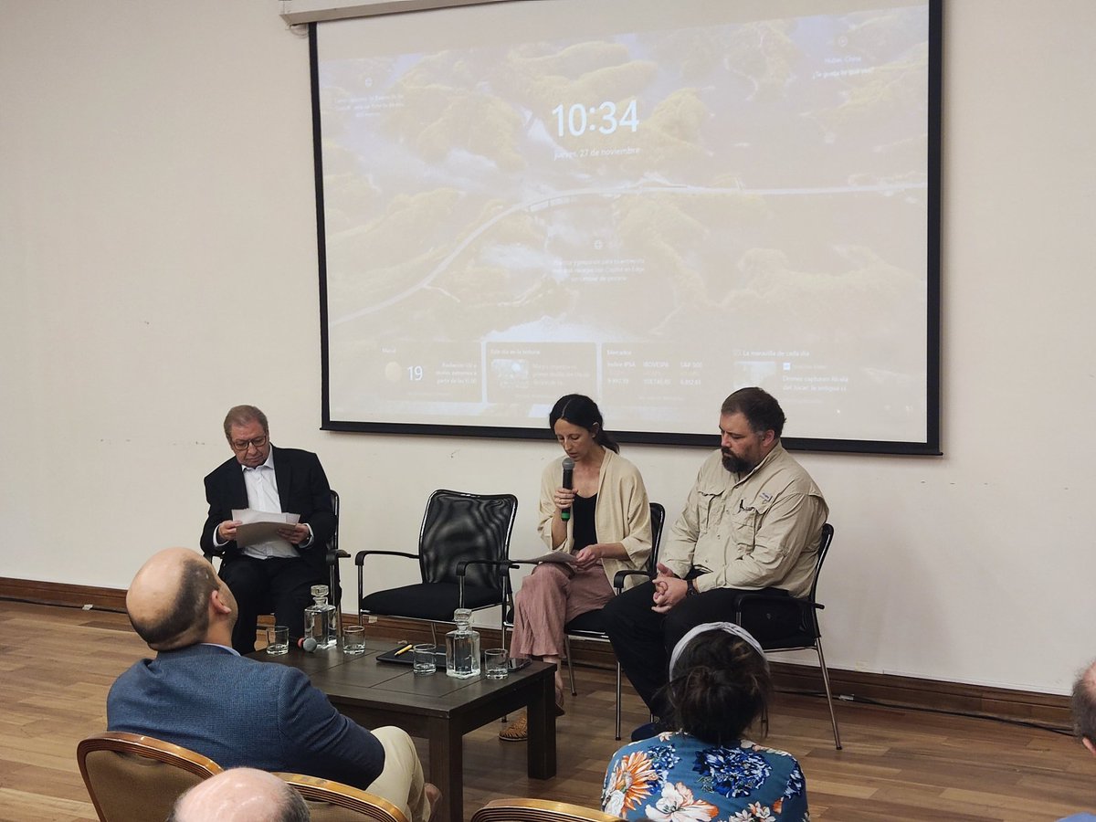 IES Chile tweet media