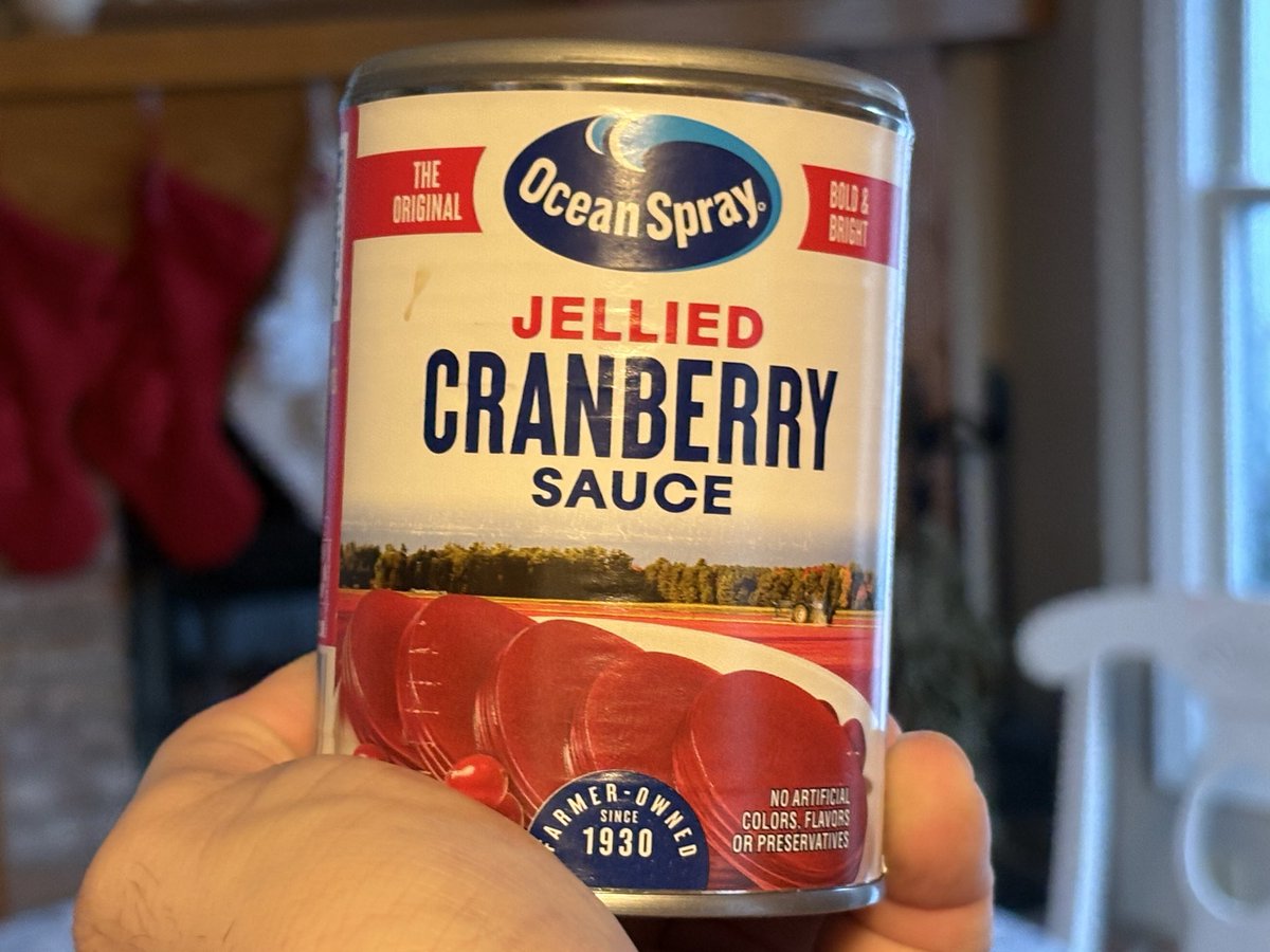 statchelpage's tweet image. Shout out @KFCBarstool . This sauce is for you. Yes I know AI can’t spell. Let’s Have a day. Happy Turkey Day!!