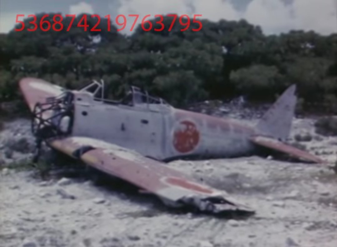 DFY8MqrnBAmIA9o's tweet image. ウェーク島で撮影された、灰色塗装の零戦です。灰色の色調について90年代から論争がありましたが、これだけ大きく写った動画は初めてです。​Zero Fighters in a gray paint scheme, filmed on Wake Island.