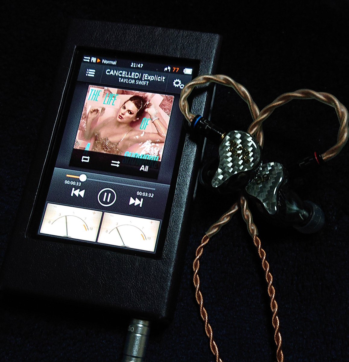 YAMAHA✩L12-6✩ギター✩12弦✩10月までの限定出品✩ケースは付きます YAMAHA✩L12-6✩ギター✩12弦✩10月までの限定出品