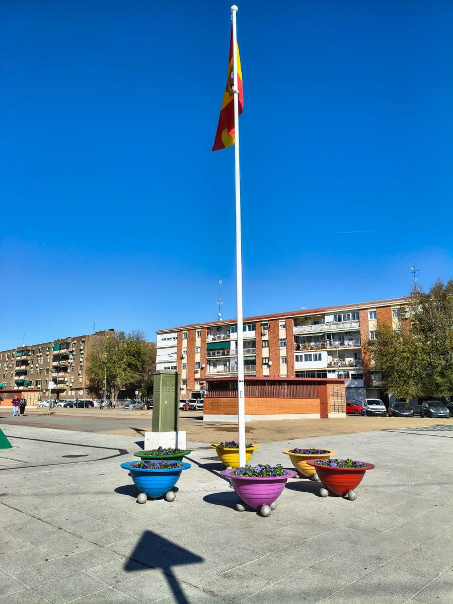 ‼️"Máxima prioridad" de la "#IzquierdaValiente" del Gobierno del PSOE y Más Madrid en #Parla. 

Algunos compromisos plenarios se cumplen a la perfección...

 👎🏾 Otros como la mejora del barrio  de Villayuventus o Fuentebella, otro día 

Así paramos a la derecha, sí 👍🏽 (ironía)