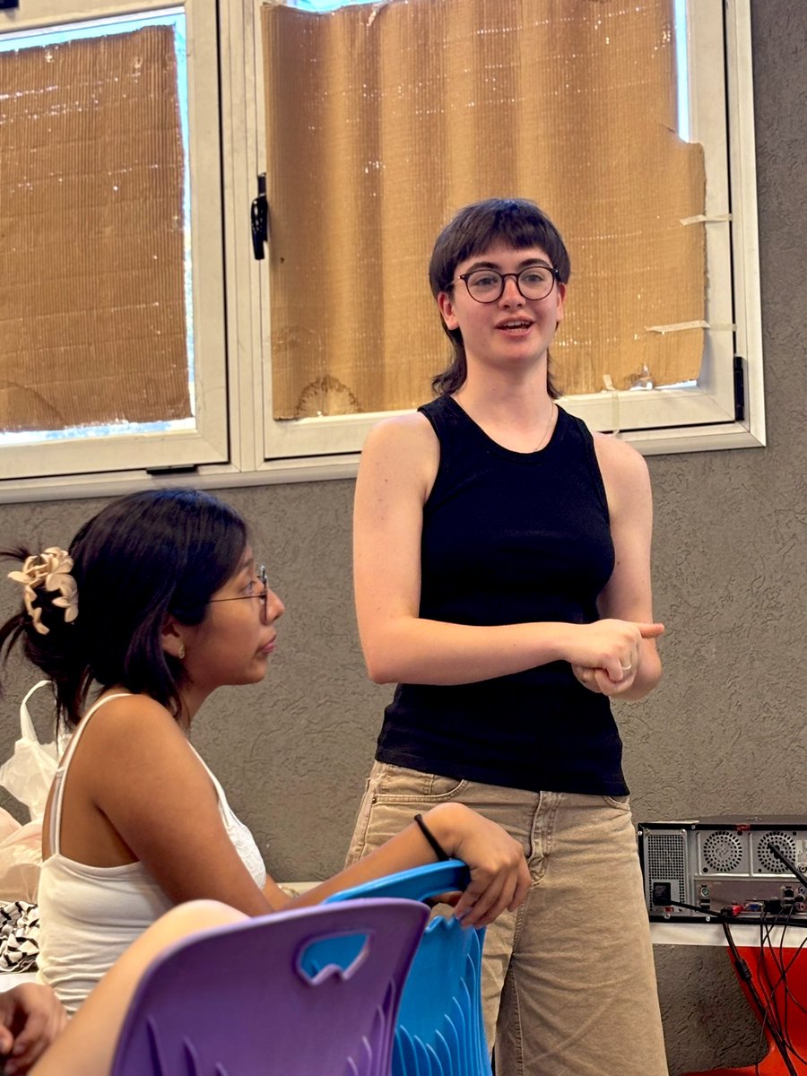 cryptochica_arg's tweet image. Yesterday we closed the second 2025 cohort of high-school students learning @Ethereum and @solidity_lang from @ETHKipu 

yes, teenagers building on Ethereum!

- In Argentina, 550,000–620,000 students graduate from high school every year.

- Youth unemployment is ~18%, almost…