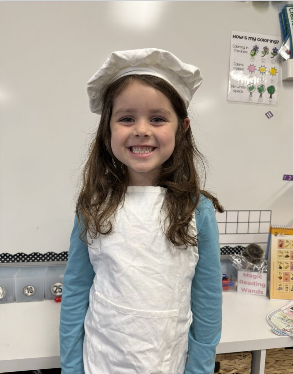 Thanksgiving Recipe Books 💙 One of my very favorite Thanksgiving traditions!