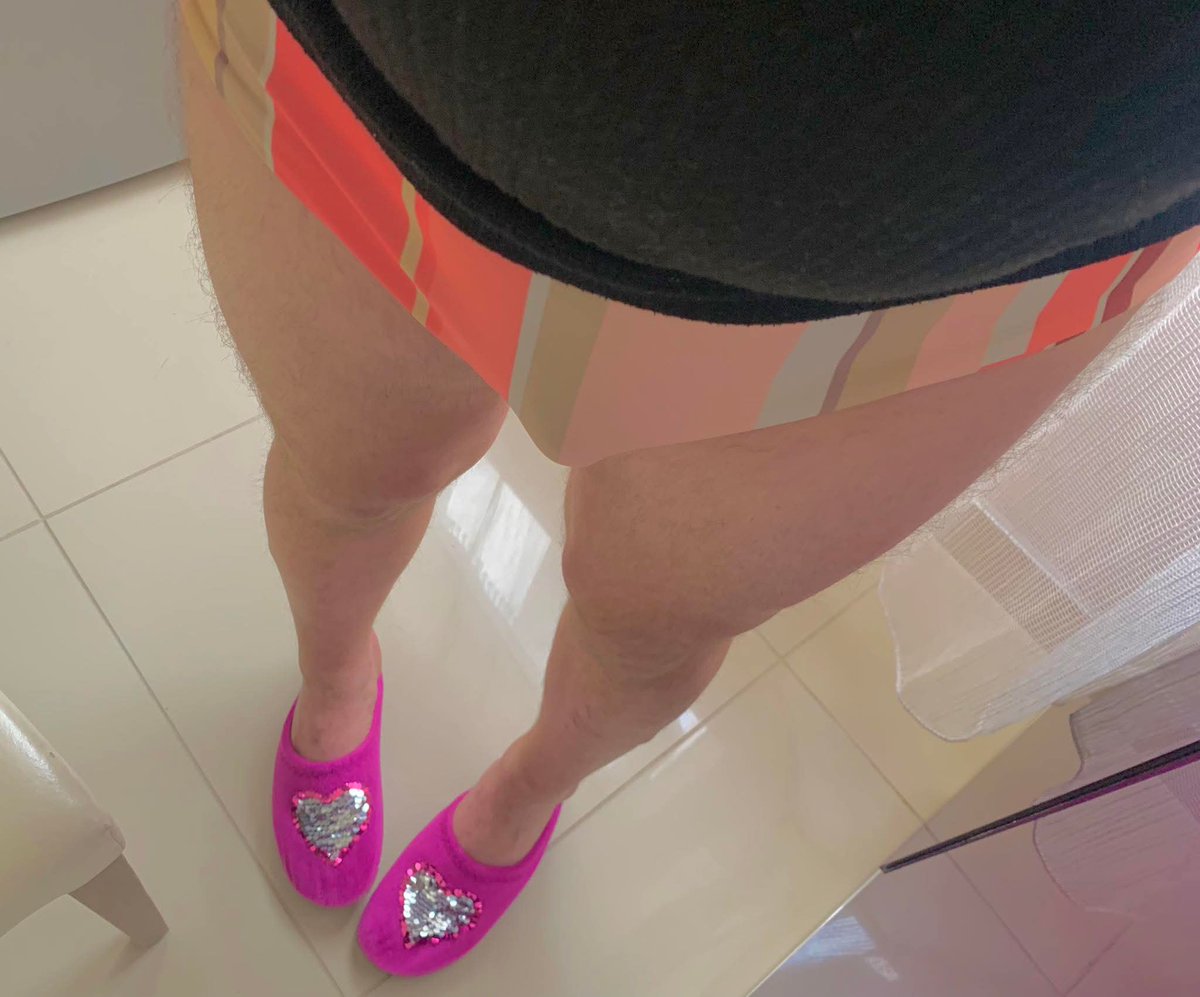 sevecan07's tweet photo. 🍑🍑🌹🥰🥰 https://t.co/Yb3PGNXFIr