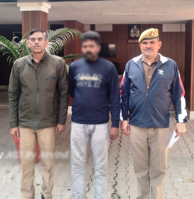 moradabadpolice's tweet image. #SSP @moradabadpolice के निर्देशन में,
➡️अवैध चरस के साथ आरोपी को थाना कटघर पुलिस ने किया गिरफ्तार ।
➡️अवैध चरस के साथ आरोपी को थाना मुगलपुरा पुलिस ने किया गिरफ्तार ।
➡️अवैध चरस के साथ 03 आरोपियों को थाना सिविल लाइन पुलिस ने किया गिरफ्तार ।