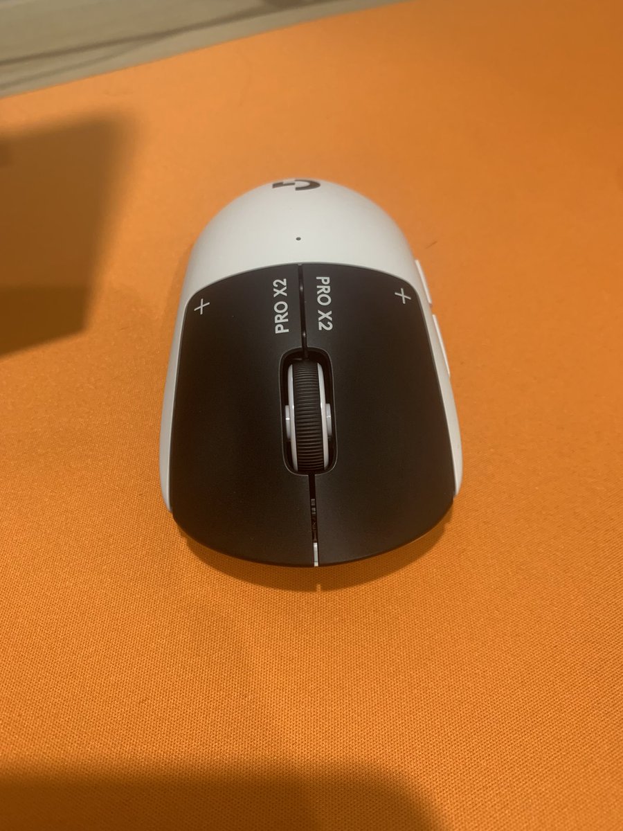 This mouse is a game changer, Thanks to <a href="/LogitechG_ANZ/">Logitech G ANZ</a> <a href="/LogitechGesport/">Logitech G esports</a> for providing me with an upper hand leading into quals. This thing is revolutionising the game. The Pro X2 Superstrike