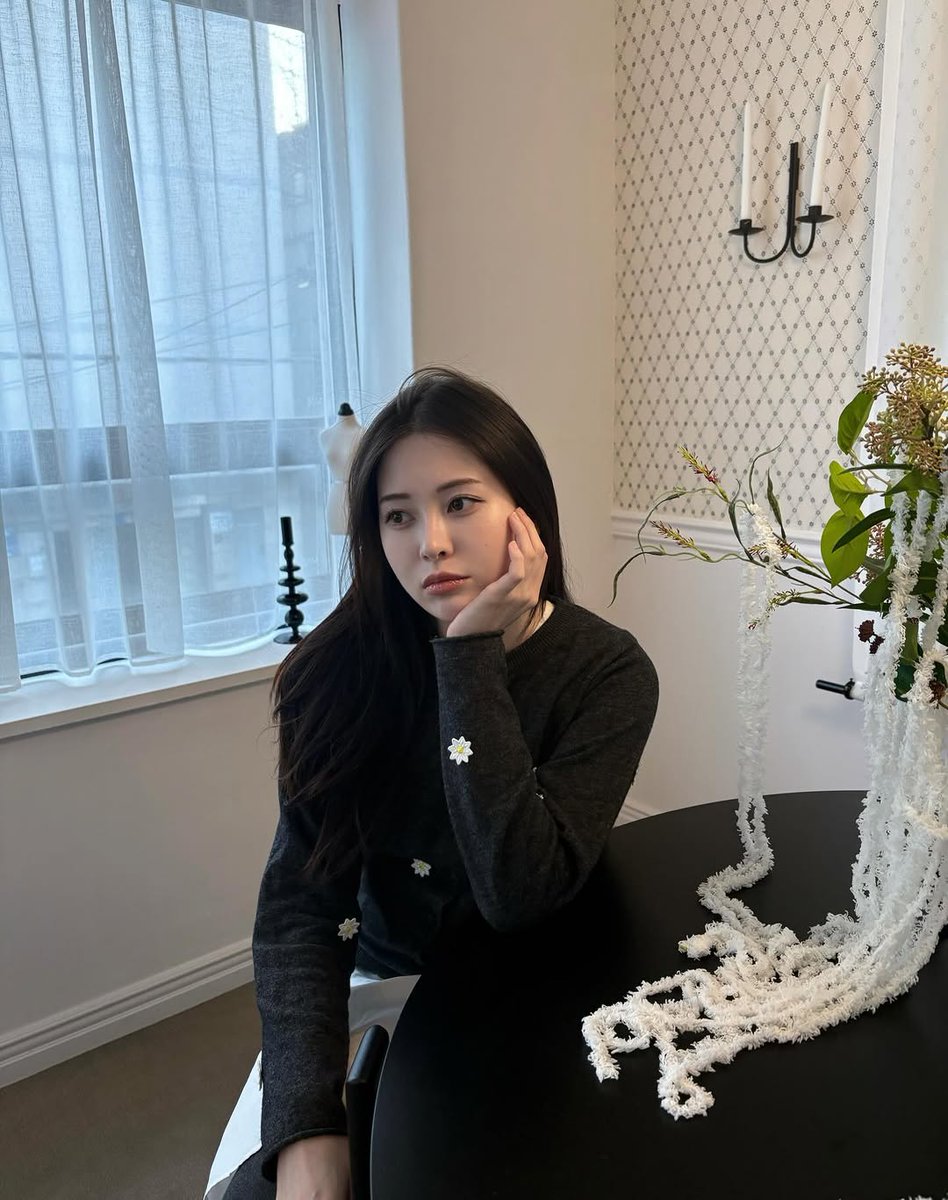 251127 #옙스타그램 🤍

💭🎄

🔗 instagram.com/p/DRj40lBiS_M/

#다이아 #예빈 #백예빈
#DIA #YEBIN #BAEKYEBIN