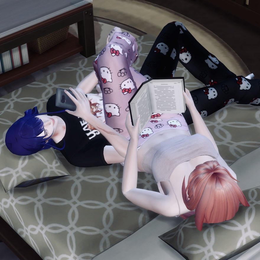 EimikoSims's tweet photo. day 3 - domestic 🌙 (1/2)

#eimikoweek2025 https://t.co/OLVwO4LkIi