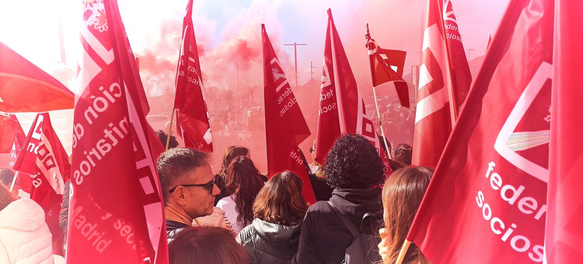 ccoo.laMilagrosa tweet media