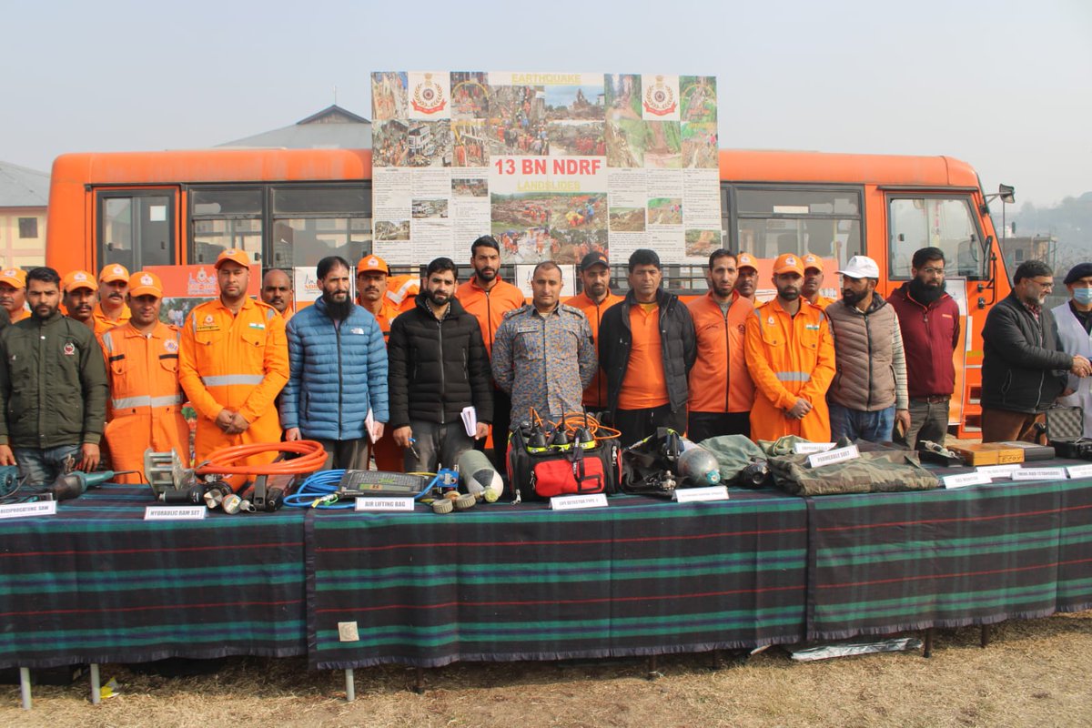 13Bnndrf's tweet image. Team 13 BN NDRF conducted District level Mock Exercise at Imtiaz Memorial Government Degree College, District Shopian, J&amp;amp;K to enhance preparedness and response capabilities for earthquake related disasters.
@NDRFHQ
 @ndmaindia
@official_dgar
 @ANI