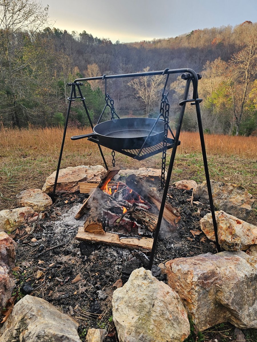 lecternleader's tweet image. Good morning.