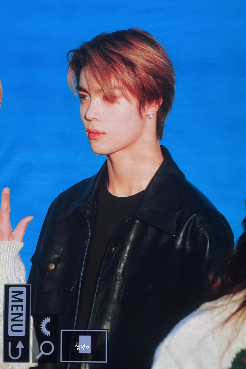 1uv0226's tweet photo. 202511 📸💙

#NouerAinEurope 

#With_My_Fan #NouerA #FAN  
#누에라 #판 #빙판 #陈炳帆 https://t.co/HEYB63Lzof