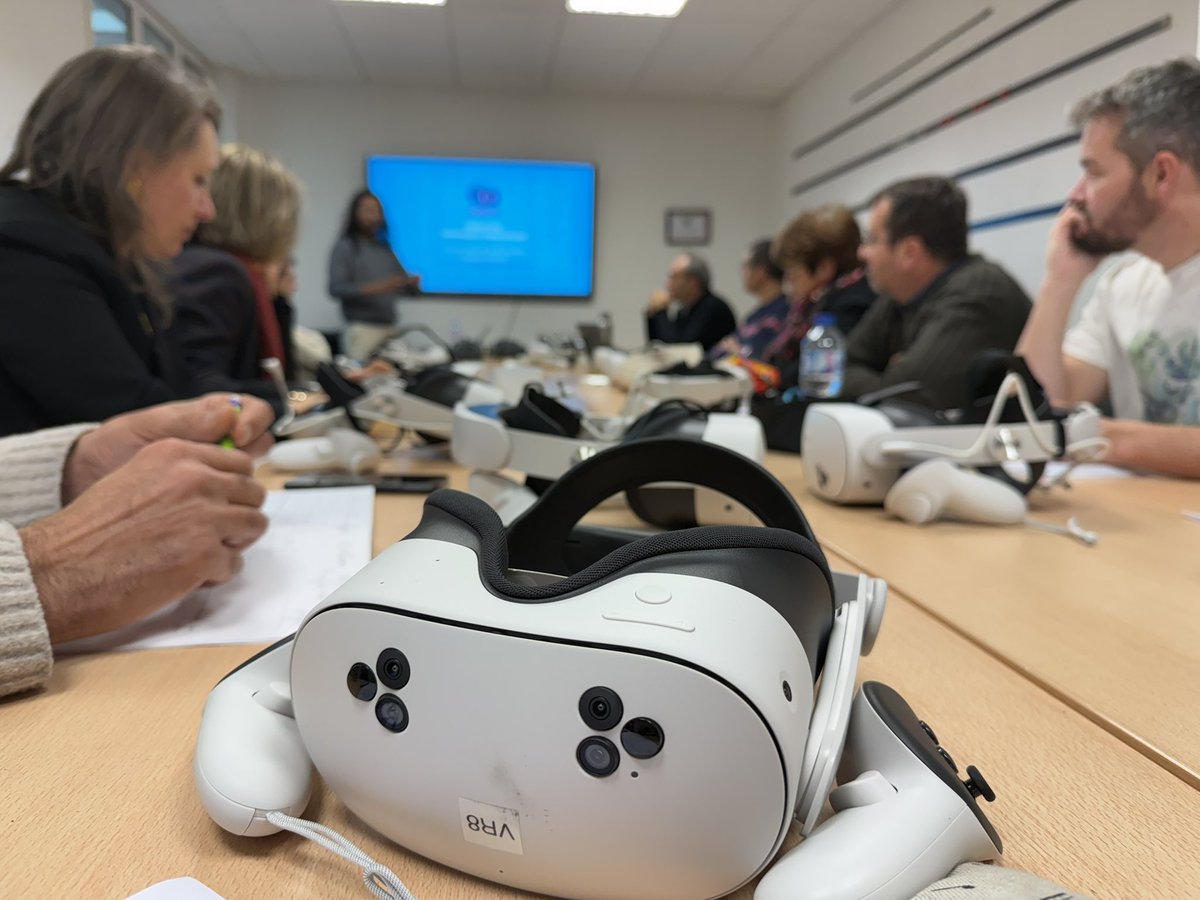 Formation projet #j’explore - casques VR
<a href="/Drane_ot/">DRANE Orléans-Tours</a>