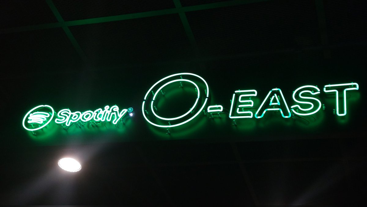 Vq76876124's tweet photo. 【あたらよ-夢語りツアーファイナル】
最高のパフォーマンスをありがとう！
ライブでないと伝わらないものがたくさんあって、感動しました✨️
フラスタ企画もありがとうございました！💐
#あたらよ https://t.co/8aMS1sapD8