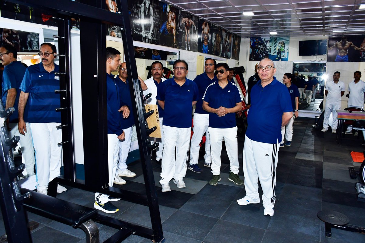 CISFTraining's tweet image. Inauguration of NISA SOs Gym and FSTI Gym by Director, NISA!

Dr. D. P. Parihar, Director, NISA, inaugurated the upgraded NISA SOs Gym, Aarush, and newly developed FSTI Gym — well-equipped and thoughtfully designed workout spaces for CISF personnel.
#CISF #NISA #FSTI @CISFHQrs 🇮🇳