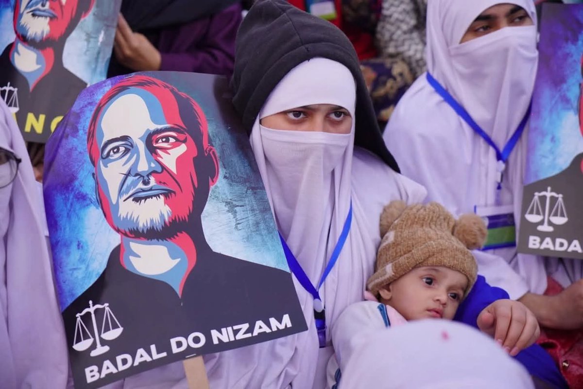 نوجوانو!! مایوس نہ ہونا!!
امید بہار رکھنا!!
ترازو، پاکستان کی بجھتی روشنیاں اور تمہاری کھوئ ہوئ خوشیاں جلد واپس لاۓ گا۔
ووٹ ڈالیں پاکستان بچائیں
<a href="/Inayat01/">Inayatullah Khan</a>
#BadloNizamWithJIWomen