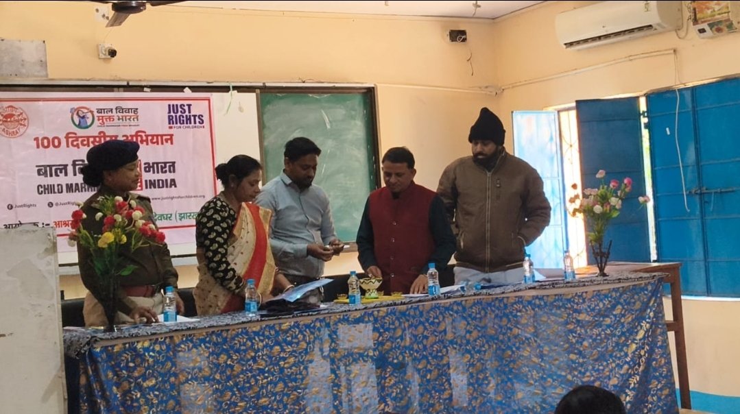 ashraymdp23's tweet photo. #BalVivahMuktBharat #100DaysCampaign
@JustRightsIndia @Bhuwan_Ribhu 
@NITIAayog @MyGovIndia @PIB_India @MinistryWCD @savitri4bjp @Annapurna4BJP @narendramodi @balmitrazaki https://t.co/EVmXUOiGYL