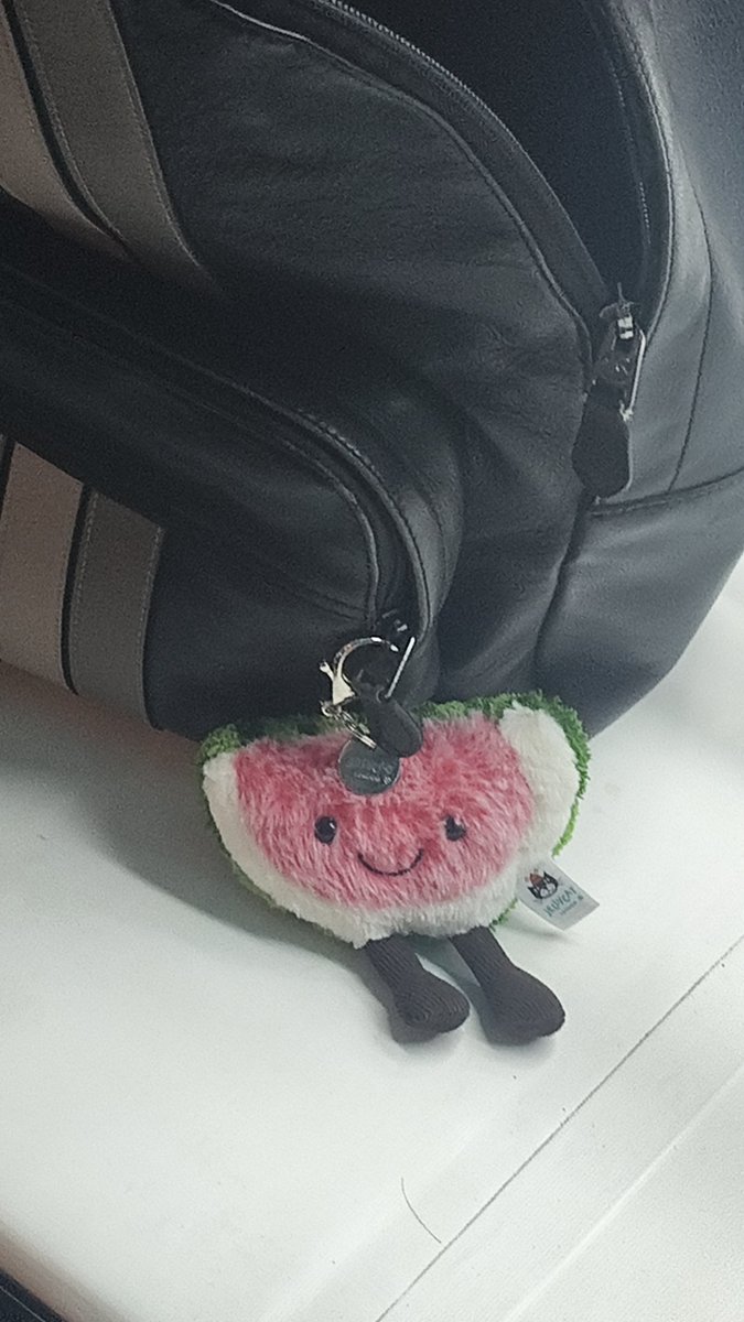 uling1994's tweet image. 我这个背怎么说