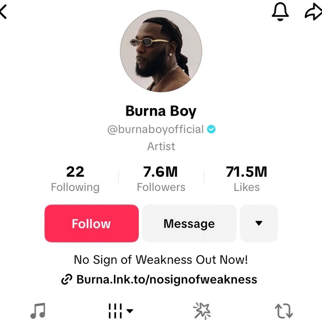 bofrot1cedi's tweet image. His followers moved from 7.6M to 7.4M on TikTok in less than 24 hours😳 this people are not joking