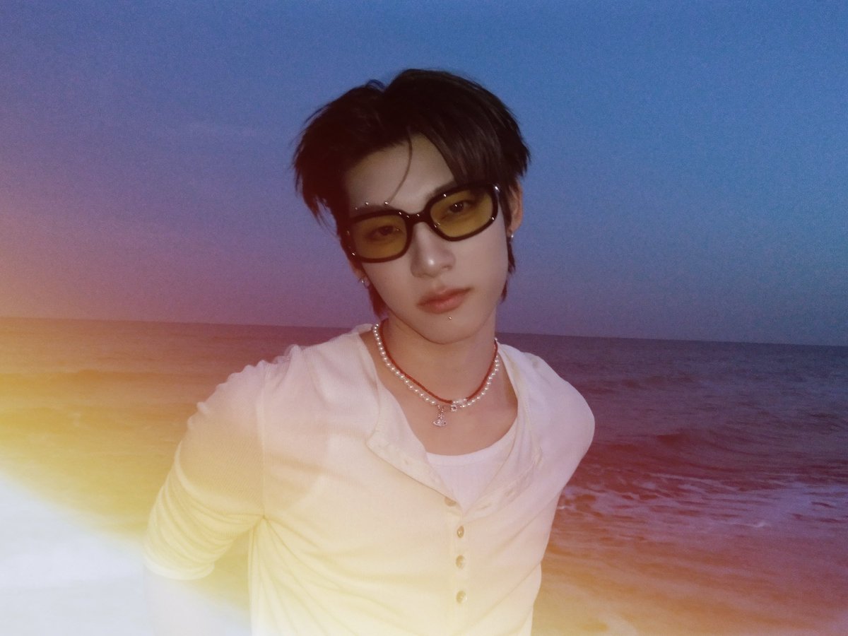 twnpich's tweet photo. Beach boy 🏖️
#twnpich https://t.co/bsdaXaR7Vs