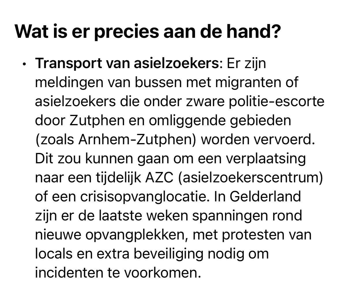 Grote politie-operatie met meerdere bussen onder begeleiding in Zutphen