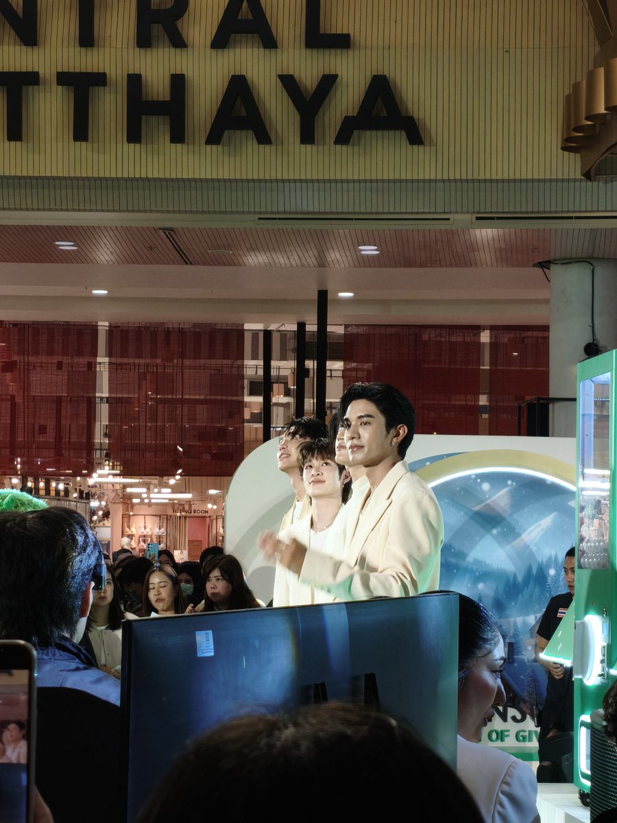 Foling13's tweet image. NET หล่อมากกก หล่อแบบตะโกน
#NETJJ #net