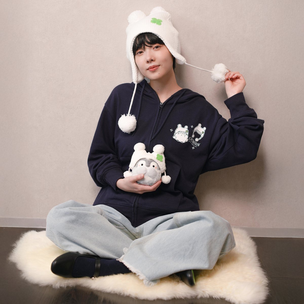 koupenchan_h_s's tweet image. 🍀予告🍀

#コウペンちゃん
ZIPパーカー わた雪ぽんぽん ネイビー（M/L）
各5,390円(税込)
発売✨

両面コウペンちゃん！
ふわりとまとう、冬のお気に入り❄️
冬にぴったりのほっとする一着です🍀

発売日：11/28(金)11時～
🛒tinyurl.com/yettcfmb
#はなまるストア